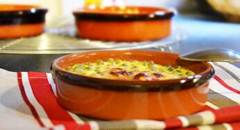 Crème brûlée aux petits pois, gingembre et moutarde jaune