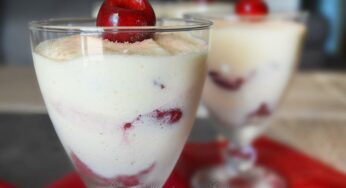 Tiramisu aux cerises et biscuits roses